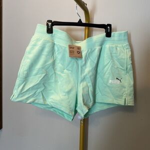 Puma green jersey shorts NWT XL